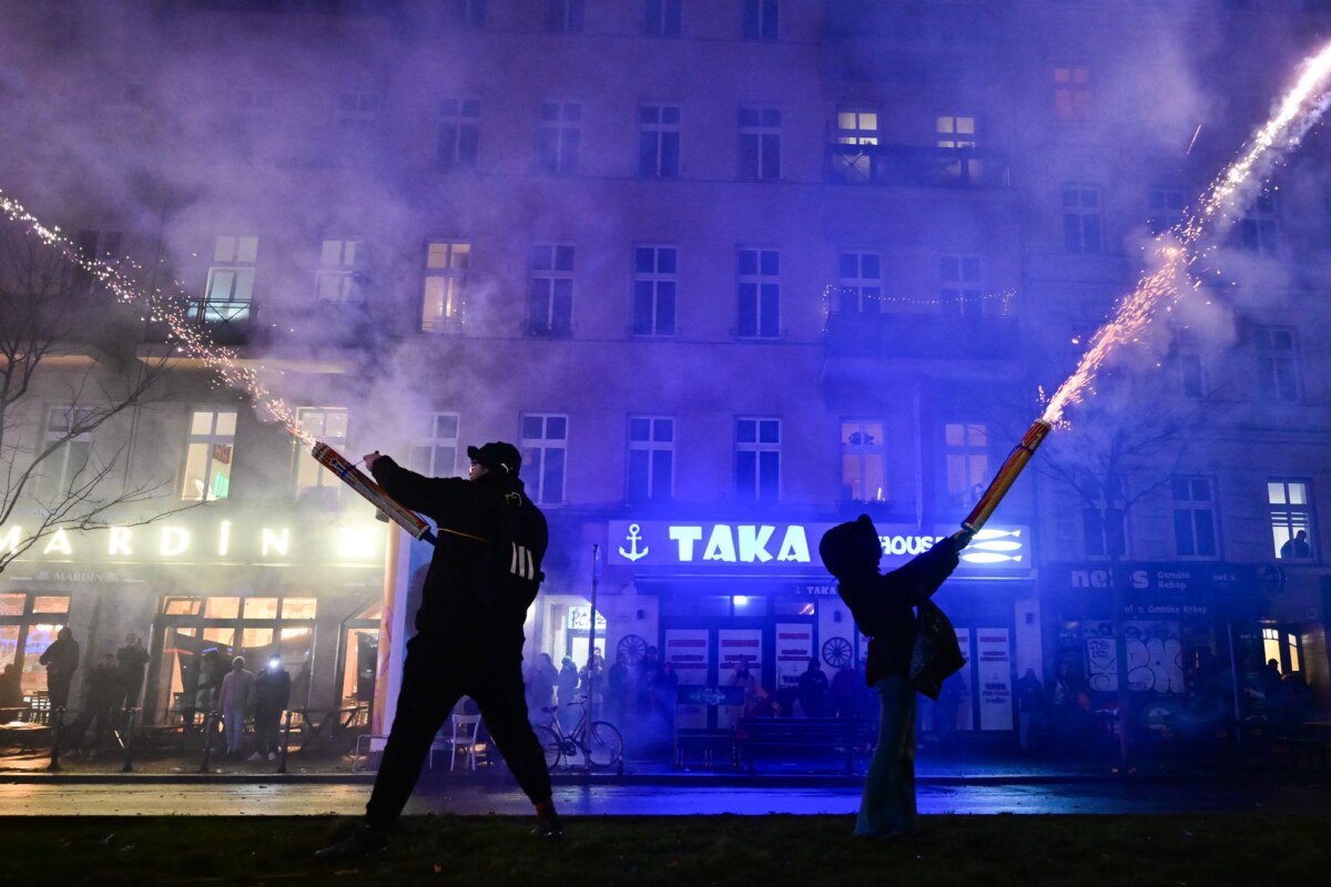 Silvester - Berlin Feuerwerk ist von 18.00 Uhr bis 7.00 Uhr am Neujahrsmorgen erlaubt.