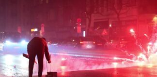 Polizeigewerkschaft Berlin fordert schnelles Böllerverbot Die Polizei steht in der Silvesternacht in Berlin unter Dauerstress. (Archivbild)