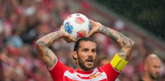 Union-Kapitän Trimmel: «Kurz Stress» nach Verlängerung Der Österreicher bleibt den Eisernen treu. (Archivbild)