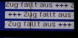 Züge stehen wegen des winterlichen Wetters still Wegen des winterlichen Wetters fallen auf der Strecke zwischen Berlin und Warnemünde Züge aus. (Symbolbild)