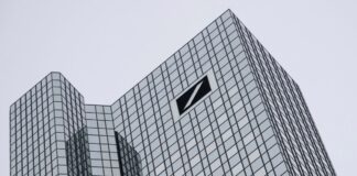 Durchsuchung bei Deutscher Bank: Verdacht auf Geldwäsche Am Mittwoch betraten Ermittler die Zentrale der Deutschen Bank an der Frankfurter Taunusanlage.