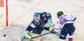 Knapper Sieg im Winter Game: Offensivduo rettet die Eisbären Liam Kirk erzielt den Siegtreffer der Eisbären Berlin gegen die Dresdner Eislöwen.