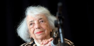 Berliner Schule wird nach Margot Friedländer benannt Die Holocaust-Überlebende Margot Friedländer (1921-2025) war mehrfach im Hans-Carossa-Gymnasium in Gatow im Berliner Bezirk Spandau zu Gast, hier im Jahr 2017. (Archivbild)