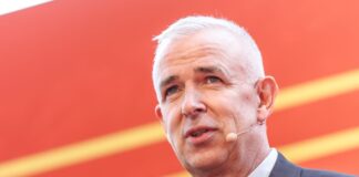 Festzelt zu klein: Union verschiebt Mitgliederversammlung Union-Präsident Dirk Zingler feiert a, 20. Januar Vereins-Geburtstag (Archivbild)