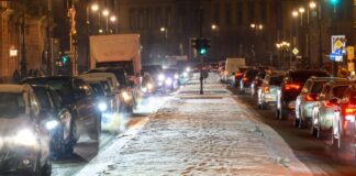 Winterferien: Wo mit Stau und Ausfällen zu rechnen ist Ein Kurzurlaub in den Winterferien ist unter Berlinern sehr beliebt. (Symbolbild)