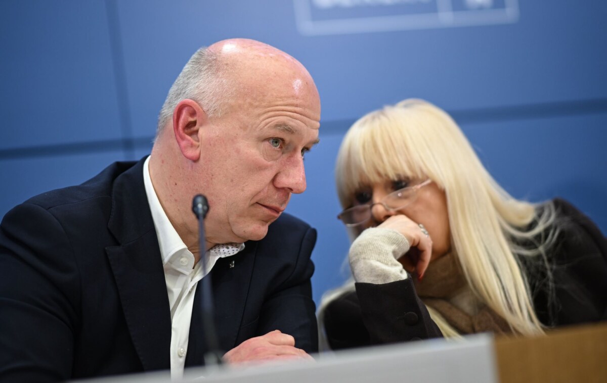 Pressebriefing zum Anschlag auf das Berliner Stromnetz Berlins Regierender Bürgermeister Kai Wegner (CDU) und Innensenatorin Iris Spranger (SPD) setzen auf verstärkte Ermittlungen im Fall des Brandanschlags in Berlin.