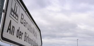 Grüne Liga klagt gegen Bebauungsplan für Werk von Red Bull Die Pläne für den Ausbau der Getränkeproduktion der Firmen Rauch und Red Bull in Baruth/Mark stoßen auf Kritik. (Archivbild)