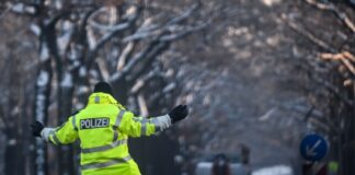 GdP verteidigt Wegner nach Kritik am Tennisspielen Die Berliner Polizei war während des Stromausfalls der vergangenen Tage an vielen Stellen gefragt. (Archivfoto)