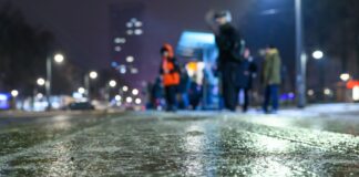 Erhöhtes Unfallgeschehen bei Glätte in Brandenburg Auch in Brandenburg wird vor starker Glätte gewarnt. (Archivbild)