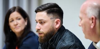 Wegner fordert offene Debatte über Gewalt an Frauen Can Sürücü (M), will an seine am 7. Februar 2005 ermordete Mutter Hatun Sürücü erinnern.