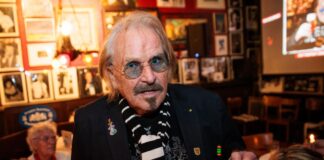 Frank Zander feiert 84. Geburtstag in Berliner Kultkneipe Frank Zander ist ein Berliner Urgestein und Fan von Hertha BSC.