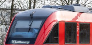 Warnstreik bei Bahngewerkschaft – Folgen für Regionalverkehr Der Prignitz-Express (RE 6) könnte von einem Warnstreik der EVG betroffen sein (Archivbild).