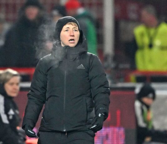 Union-Frauen blamieren sich gegen Schlusslicht Jena Union-Trainerin Ailien Poese musste mit ihrem Team eine Niederlage hinnehmen. (Archivbild)