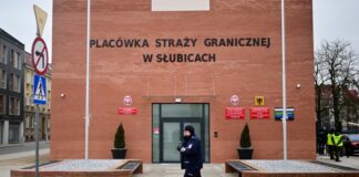 Deutsch-polnisches Polizei-Zentrum in Slubice eröffnet Neuer und größerer Standort: Das Gemeinsame Zentrum der deutsch-Polnische Polizei- und Zollzusammenarbeit ist von Swiecko in Polen nach Slubice umgezogen.