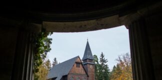 Stahnsdorfer Friedhof nach Glätte wieder geöffnet Der Südwestkirchhof war vorübergehend geschlossen worden. (Archivbild)