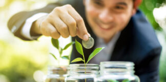 Finanzen & Investment: Ihr Geld kann mehr! Geld, das wächst: Mit Volks-Invest investieren Sie nicht nur in stabile Renditen, sondern auch in eine nachhaltige ZukunftBild: iStock / Getty Images Plus / Atstock Productions