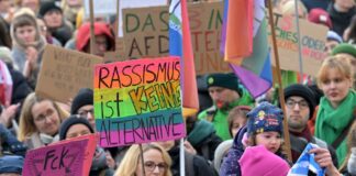 Anti-Rassismuswochen werben bundesweit für die Menschenwürde Die Internationalen Wochen gegen Rassismus werden in diesem Jahr in Brandenburg eröffnet. (Archivbild)
