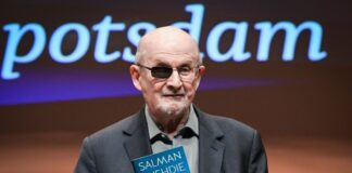 Salman Rushdie startet Lesereise Nach Potsdam tritt Rushdie noch in Köln und München auf.