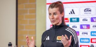 Trainerin Marie-Louise Eta steht mit Union Berlin vor einem wegweisenden Spiel. (Archivbild)