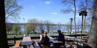 Wo sich in der Region der Frühling genießen lässt Neben dem eigenen Garten und Balkon sind bei schönem Wetter auch Biergärten beliebte Ziele, um die Sonne zu genießen.
