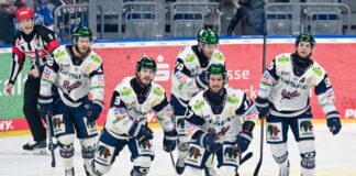 Die Eisbären Berlin feierten zum Auftakt der DEL-Finalserie gegen die Adler Mannheim einen 7:3-Sieg.