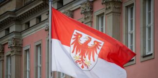 Landtag stimmt Änderungen für privaten Rundfunk zu Mit der Neufassung des Staatsvertrags reagiert der Landtag auf die Veränderungen im Bereich der privaten Medien. (Symbolbild)