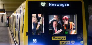 Anfang September ging der erste U-Bahn-Zug der neuen Baureihe JK auf der U2 in Betrieb. (Archivbild)