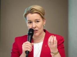 Giffey: Großes Wachstumspotenzial in Verteidigungsindustrie Wirtschaftssenatorin Franziska Giffey hofft für 2026 auf ein Wirtschaftswachstum in Berlin von 1,8 Prozent. (Archivbild)
