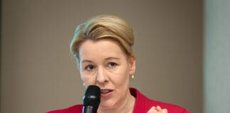 Giffey: Großes Wachstumspotenzial in Verteidigungsindustrie Wirtschaftssenatorin Franziska Giffey hofft für 2026 auf ein Wirtschaftswachstum in Berlin von 1,8 Prozent. (Archivbild)