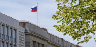 BSW-Mitglieder aus Brandenburg wollen sich mit dem russischen Botschafter bei einem Besuch in Berlin austauschen. (Archivbild)