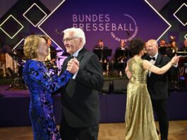 Bundespresseball mit Steinmeier in Berlin Auch dieses Jahr haben sich Bundespräsident Frank-Walter Steinmeier und seine Frau Elke Büdenbender beim Bundespresseball angesagt. (Archivbild)