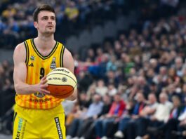 Alba Berlin kämpft um Platz zwei: «Attraktives Ziel» Alba-Kapitän Jonas Mattisseck freut sich über das Playoff-Ticket, mahnt aber auch mehr Konstanz an (Archivbild)