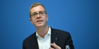 Stefan Evers (CDU), Berliner Senator für Finanzen, ist für den Rest der Legislaturperiode auch für die Kulturverwaltung zuständig. (Archivbild) 