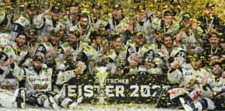 Konfetti für den Meister: Die Eisbären Berlin haben es wieder geschafft.