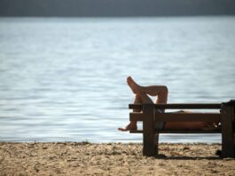 Zum Start der Badesaison: Wasserqualität fast überall hoch Die Badesaison kann pünktlich zum Wochenende starten. Laut Landesamt für Gesundheit und Soziales haben fast alle Badestellen in Berlin eine hohe Wasserqualität. (Symbolbild)