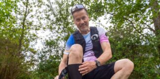 Mit Orthese und starkem Willen zurück in die Berge Stephan Scherzer hat eine Orthese bekommen und kann deshalb wieder Sport machen.