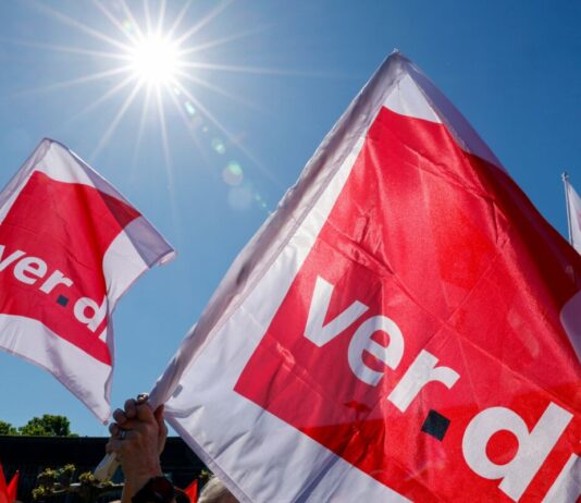 Protestaktion gegen Krankenkassenreform – Fahimi an Charité Verdi hat Klinik-Personal in mehreren deutschen Städten zu Protestaktionen aufgerufen. (Archivbild)