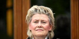 80 Jahre Gitte Hænning: Sie will alles Gitte Hænning blickt mit 79 auf mehr als sieben Jahrzehnte Bühne zurück.