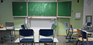 Mit Hilfe einer App sollen Schulen künftig sauberer werden. (Archivbild)