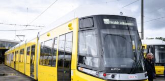 Der sogenannte Urbanliner soll bald die Lage auf der M4 entlasten - mit jahrelanger Verspätung. (Archivbild)