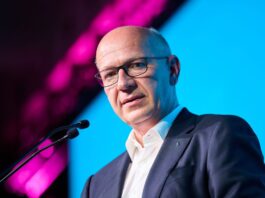 Wegner lobt Renten-Kompromiss – und drängt auf Steuerreform Berlins Regierender Bürgermeister Kai Wegner (CDU) hält die Vorschläge zur Reform der Rente für richtig. (Archivbild)