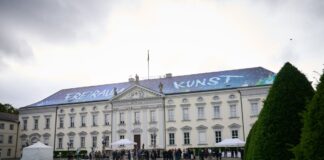 Freiraum Kunst: Ausstellung im Schloss Bellevue öffnet Schloss Bellevue wird für zwei Wochen zur Kunstgalerie.