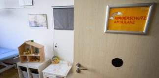 In einer Kinderschutzambulanz finden sich Spielsachen. (Archivbild)