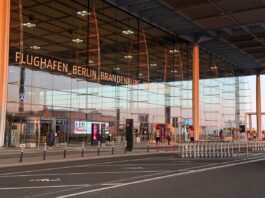 Neues Zentrum für Außengrenzverfahren am Hauptstadtflughafen Als Staat mitten in Europa ist Deutschland nur an den internationalen Flughäfen und Seehäfen von den neuen Außengrenzverfahren betroffen. (Symbolbild)