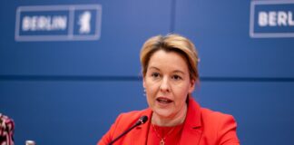SPD-Politikerin Giffey gegen Abschaffung der «Rente mit 63» Über einen so weitreichenden Vorschlag müsse debattiert werden, mahnt die Berliner SPD-Landespolitikerin Giffey. (Archivbild)