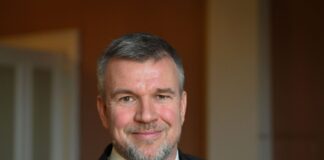Ralf Reinhardt (SPD) möchte zum dritten Mal Landrat von Ostprignitz-Ruppin werden. (Archivbild)