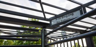 Senat legt Beschwerde gegen Urteil zu Görlitzer Park ein Die Eingänge bleiben nun zunächst rund um die Uhr geöffnet.