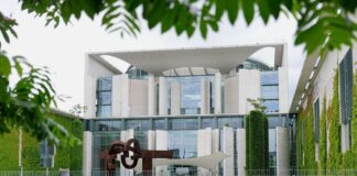 Kanzler und Kabinett gehen in den Dialog mit der Bevölkerung Die Regierungszentrale öffnet die Pforten für die Bürgerinnen und Bürger. (Archivbild)