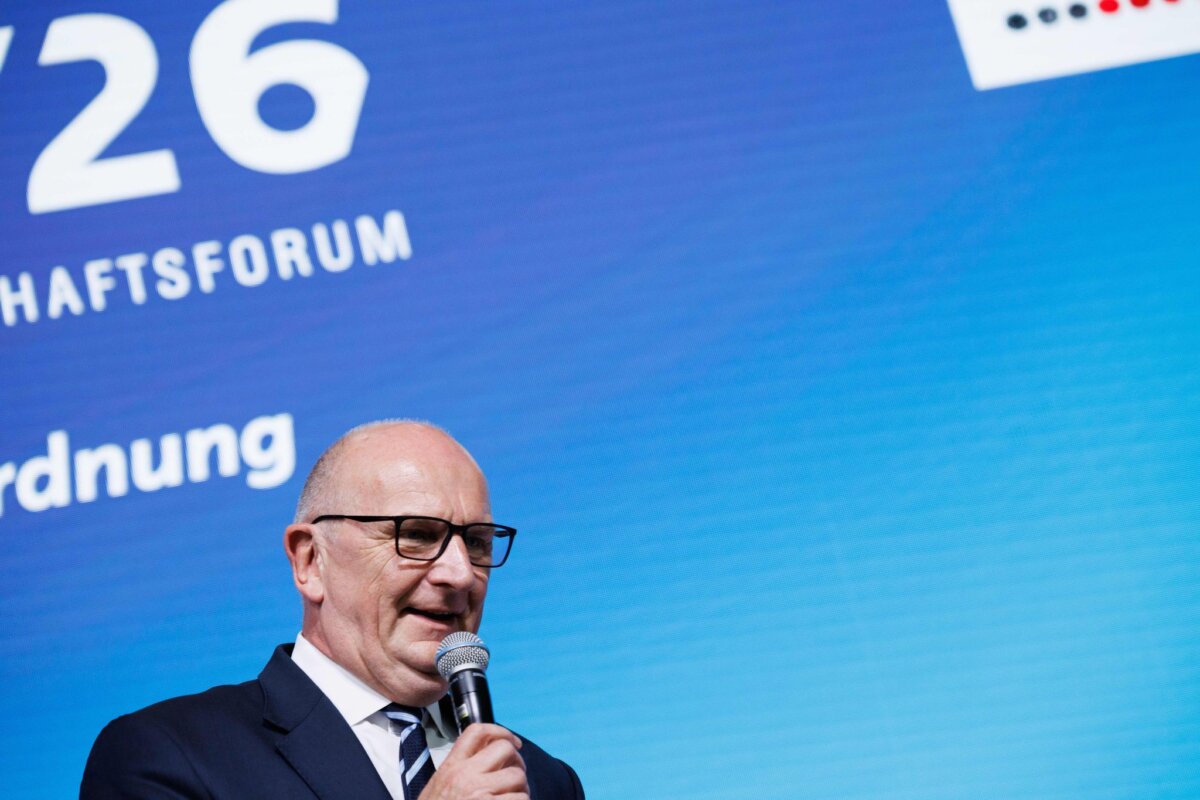 Brandenburgs Ministerpräsident Woidke Brandenburgs Ministerpräsident Dietmar Woidke (SPD) hat sich zu seiner politischen Zukunft geäußert. (Archivbild)