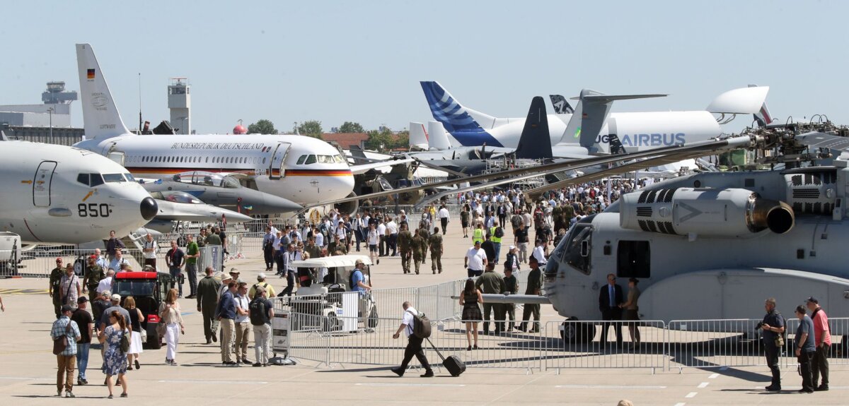Internationale Luft- und Raumfahrtausstellung ILA Die ILA findet alle zwei Jahre statt. 2024 kamen rund 95.000 Besucher zu der Messe. (Archivbild)